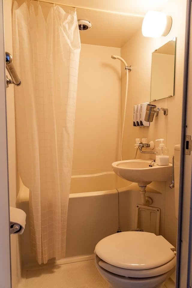 King with Ensuite