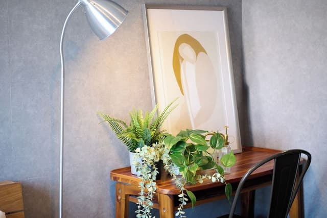 Queen Room