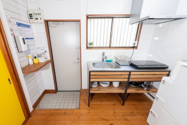 Basic Apartment