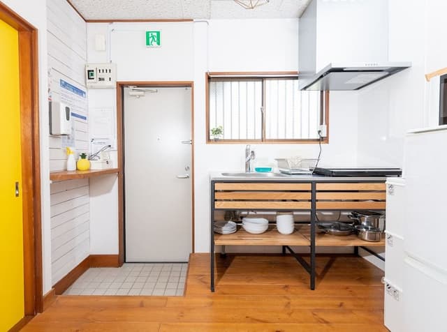 Basic Apartment