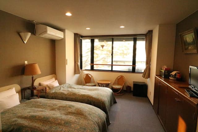 Twin Room (For 1 person)