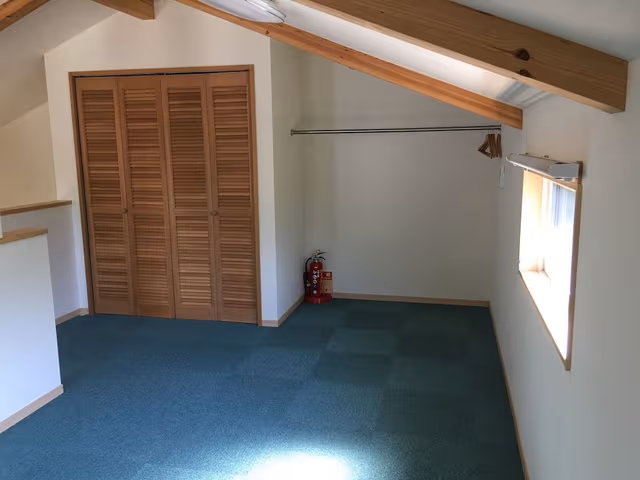 Condo with Loft and 1000sqm yard (For 4-6 guests)