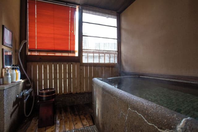 Traditional Room, Non Smoking, Partial Ocean View