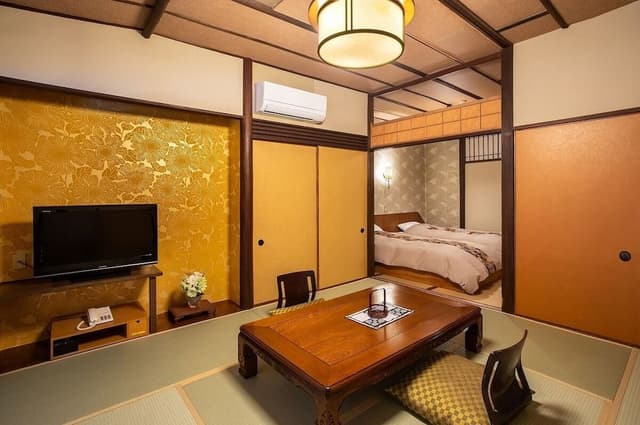 Comfort Double or Twin Room, Private Bathroom, Partial Ocean View