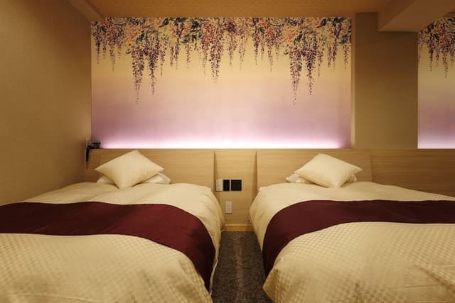 Luxury Double or Twin Room, 2 Bedrooms, Private Bathroom, Partial Ocean View