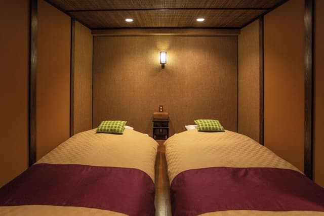 Traditional Room, Non Smoking, Partial Ocean View