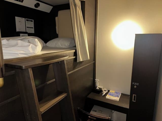 Cabin, Non Smoking (Upper Capsule Room)