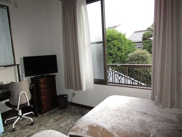 Standard Twin Room with Garden View 201