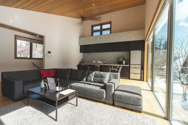 Chalet (Solar)