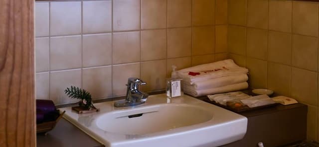 Japanese Style Room for 4 People with Shared Bathroom, Non Smoking