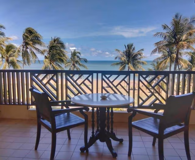 Deluxe Sea View King Bed