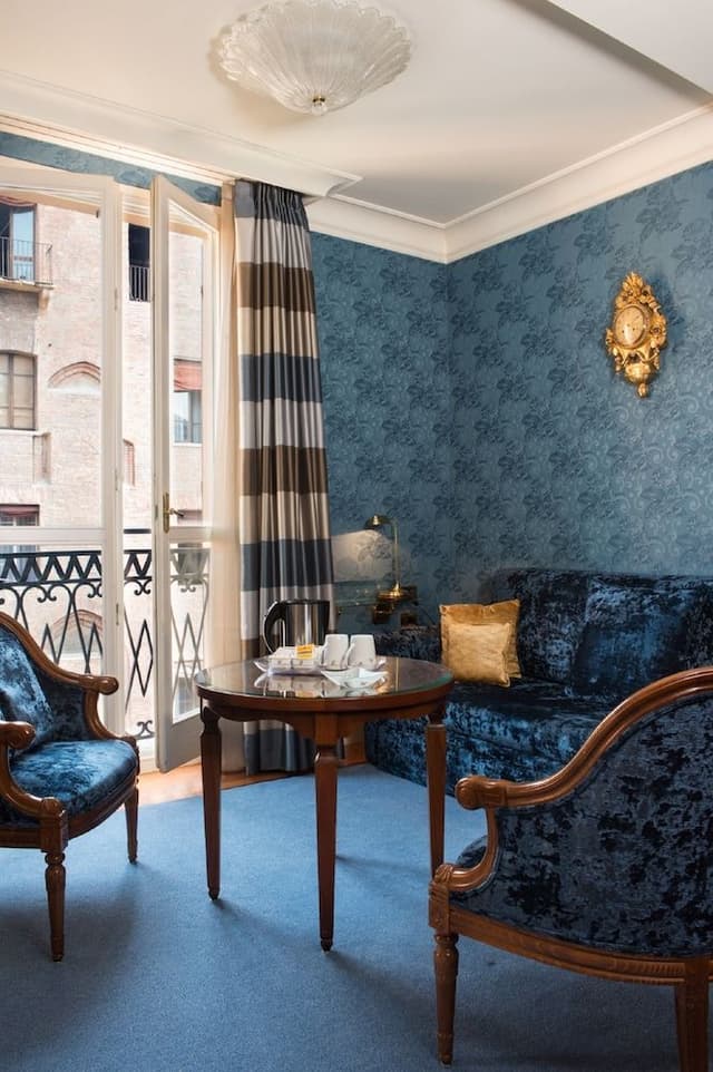 Suite, 1 Double Bed with Sofa bed