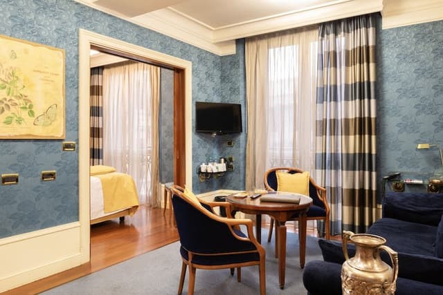 Suite, 1 Double Bed with Sofa bed