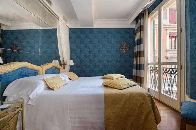 Suite, 1 Double Bed with Sofa bed