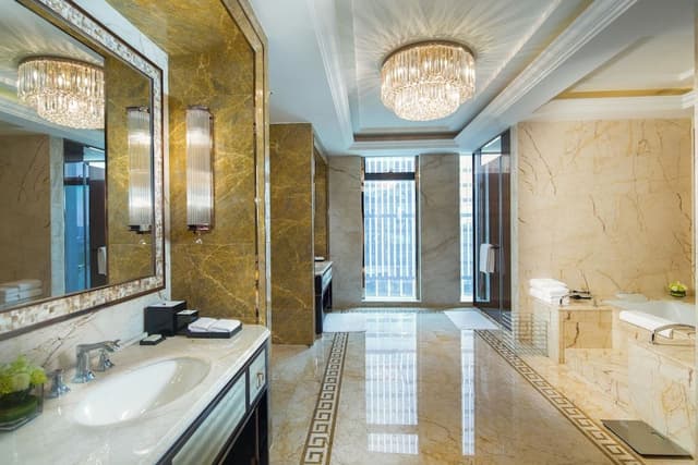 Deluxe Suite, River View