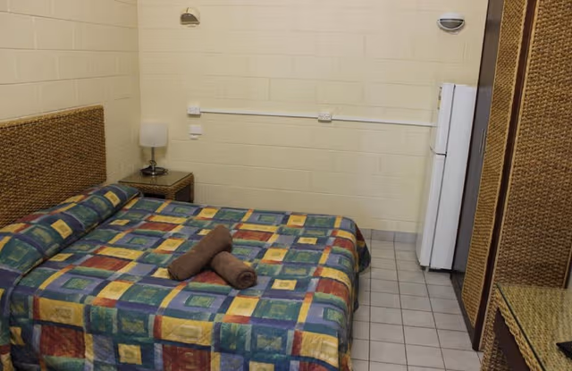 Lodge Room with Shared Bathroom
