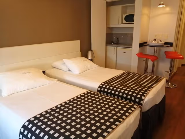 Deluxe Triple