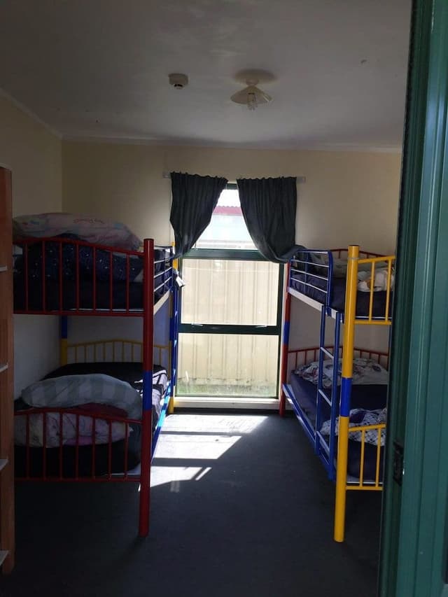 1 Bed in 4-Bed Mixed Dormitory Room