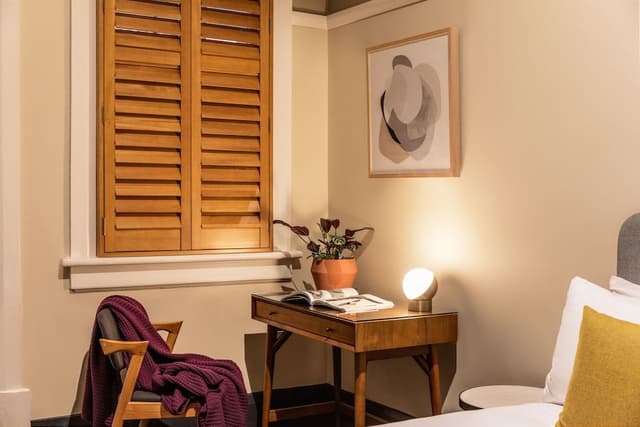 Premium Queen Room, 1 Queen Bed, Non Smoking, Balcony, Shared Bathroom