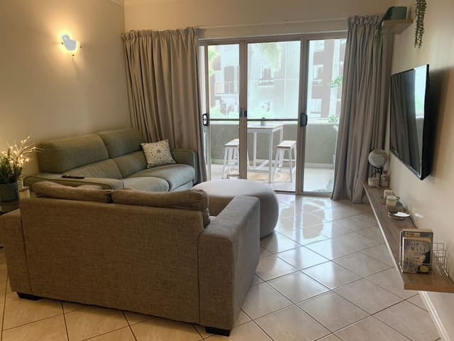 Family Room, 2 Bedrooms
