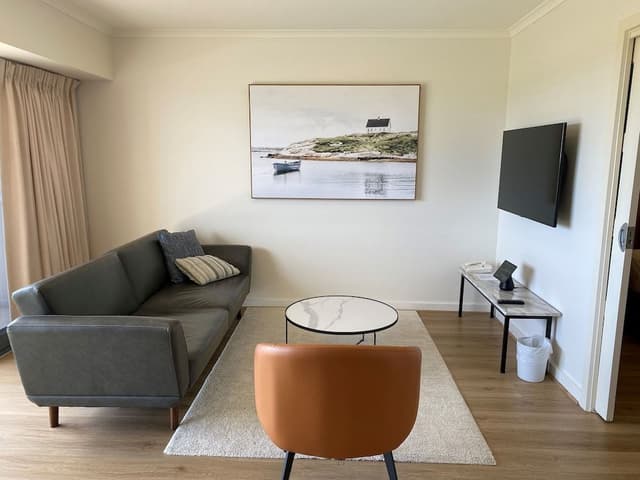 Standard King Spa Suite, Jetted