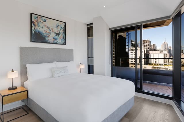 2 Bedroom Penthouse Apartment with Panoramic Views
