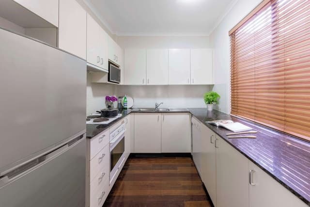 Apartment, 2 Bedrooms (Split Level, No Housekeeping)