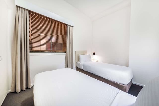 Apartment, 2 Bedrooms (Split Level, No Housekeeping)