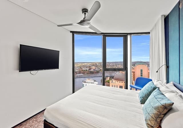 Executive Suite, 1 Bedroom, River View