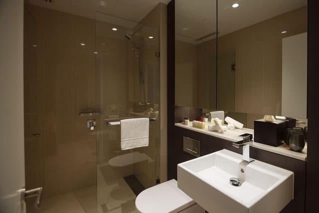 Studio King Apartment with Balcony