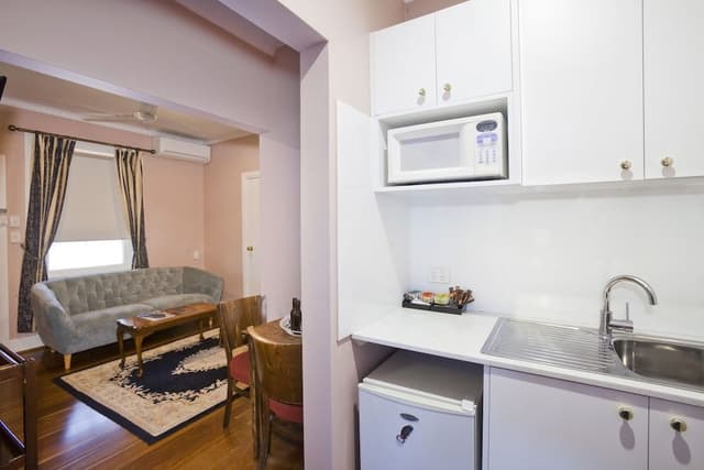 Family Room, 2 Bedrooms