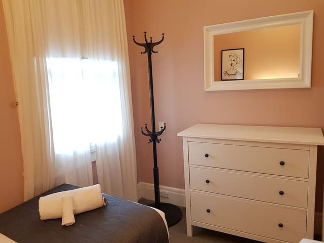 Family Room, 2 Bedrooms