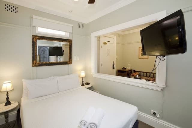 Queen Suite