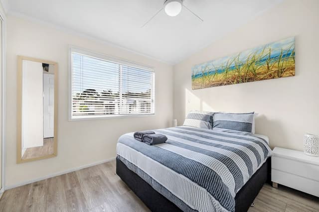 Deluxe Cabin, Garden View
