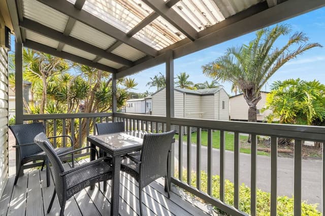 Deluxe Cabin, Garden View