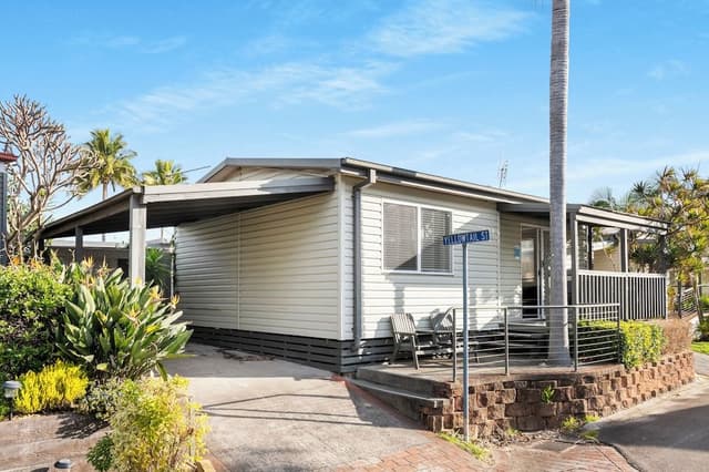 Deluxe Cabin, Garden View