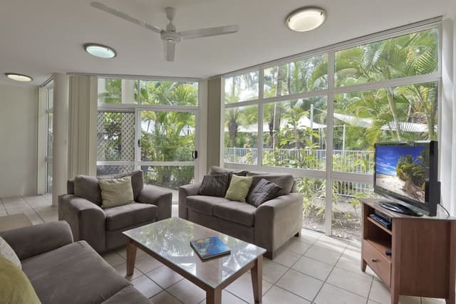 Deluxe Townhome, 3 Bedrooms, 2 Bathrooms