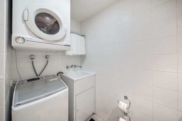 Apartment, 1 Bedroom (No Housekeeping)