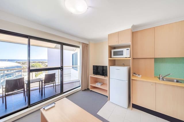 Apartment, 1 Bedroom (No Housekeeping)