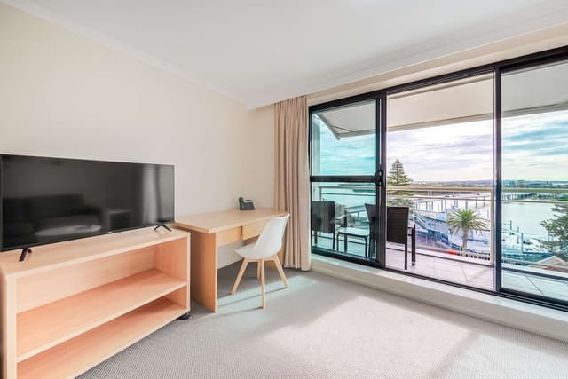 Apartment, 1 Bedroom (No Housekeeping)