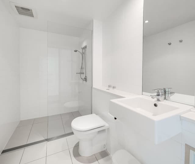 Apartment, 2 Bedrooms – Split level – Internal Staircase (Bedrooms on separate levels)