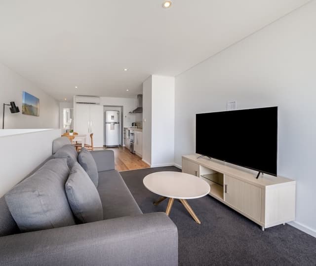 2 Bedroom Bay View