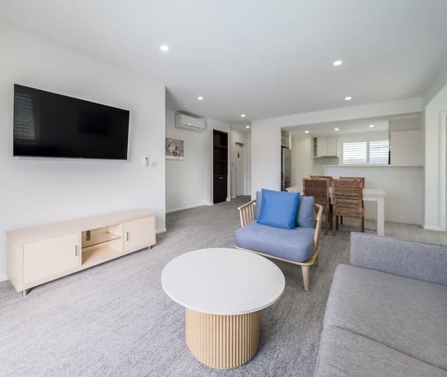 2 Bedroom Dual Key Lagoon Spa Apartment
