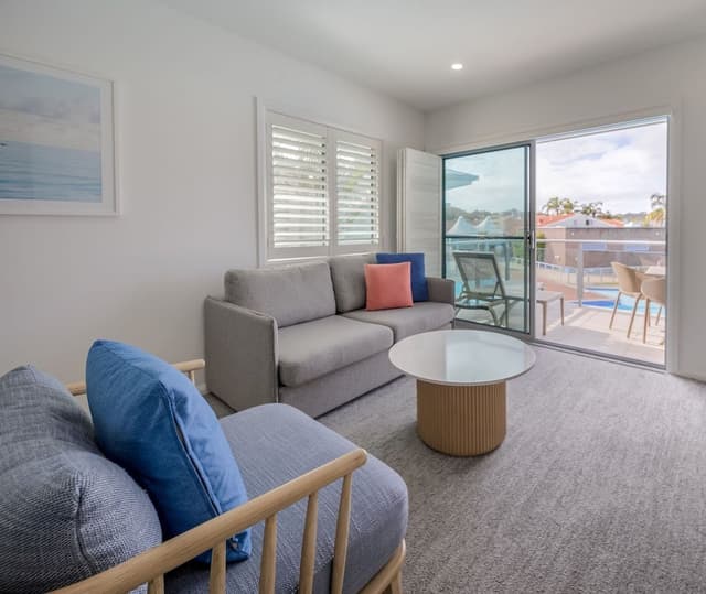2 Bedroom Dual Key Lagoon Spa Apartment