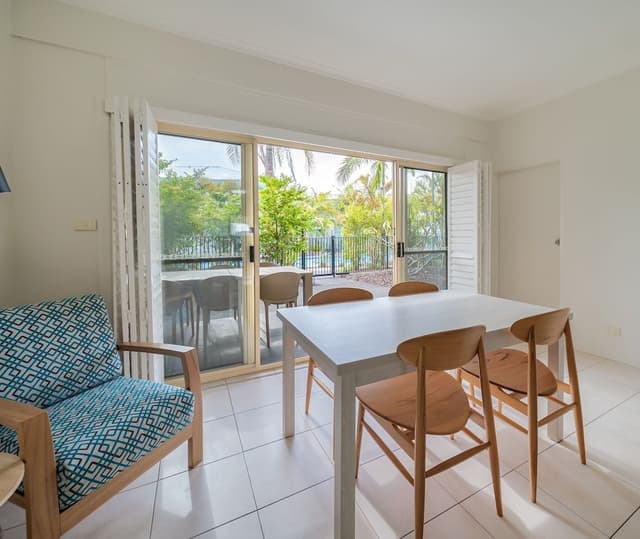 2 Bedroom Lagoon Apartment