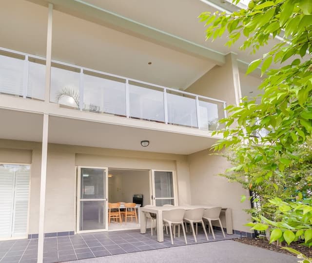 2 Bedroom Lagoon Apartment