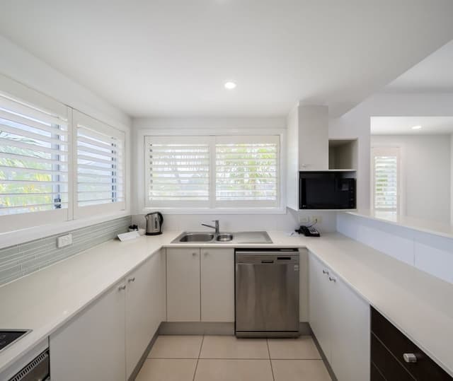 2 Bedroom Dual Key Lagoon Spa Apartment