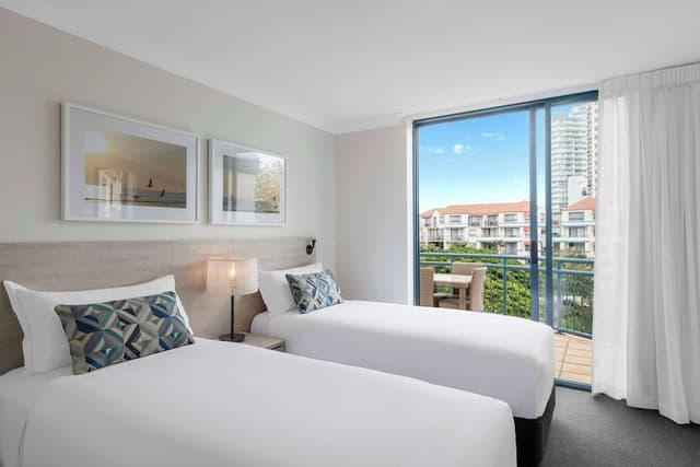 2 Bedroom Ocean View