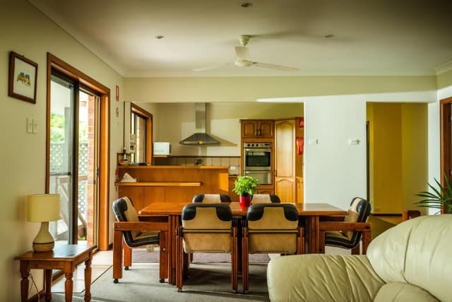 4 Bedroom Home