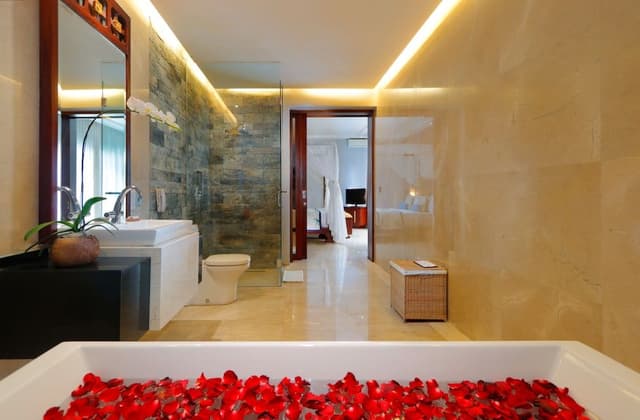 Three Bedroom Villa with Private Pool